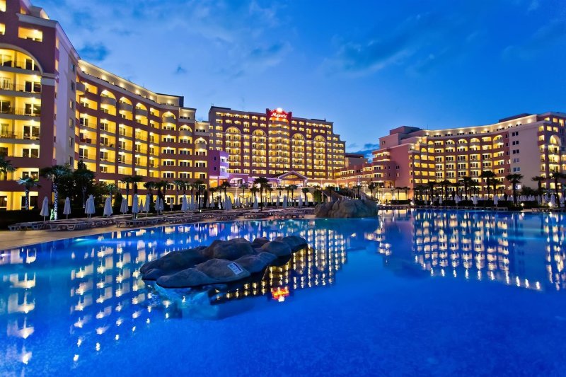 Dit Majestic Beach Resort Napospart