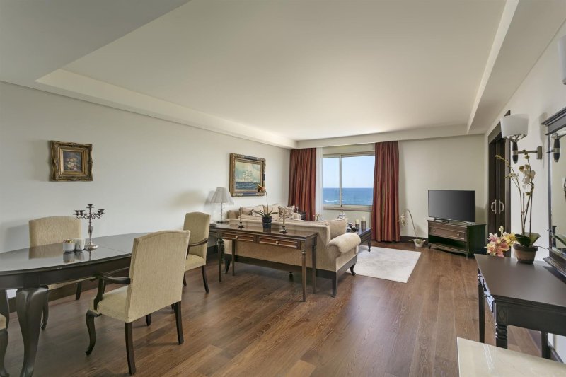 Royal Suite