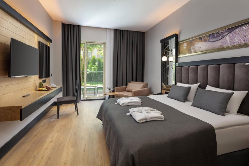 Standard Room Land View