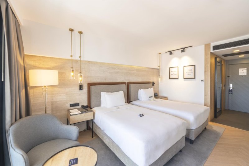 Guest Room Side Sea View