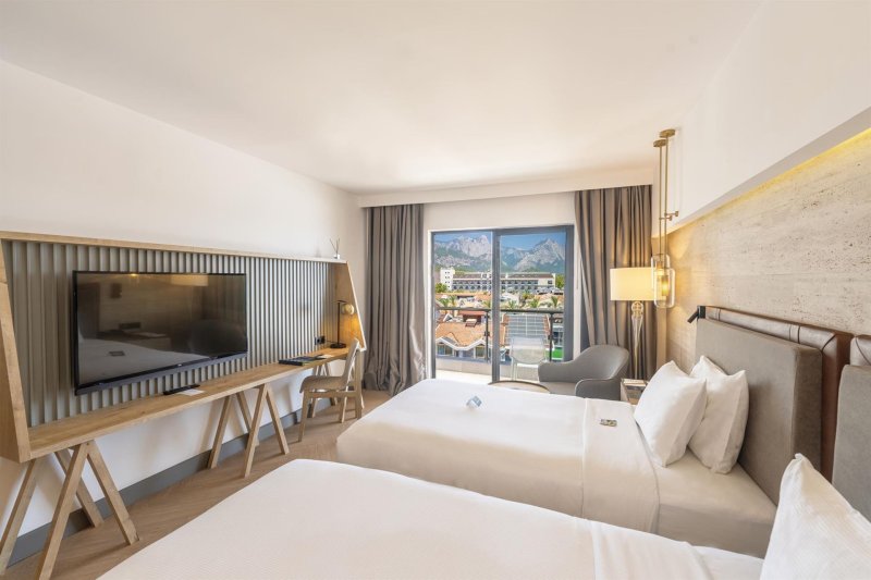 Guest Room Side Sea View