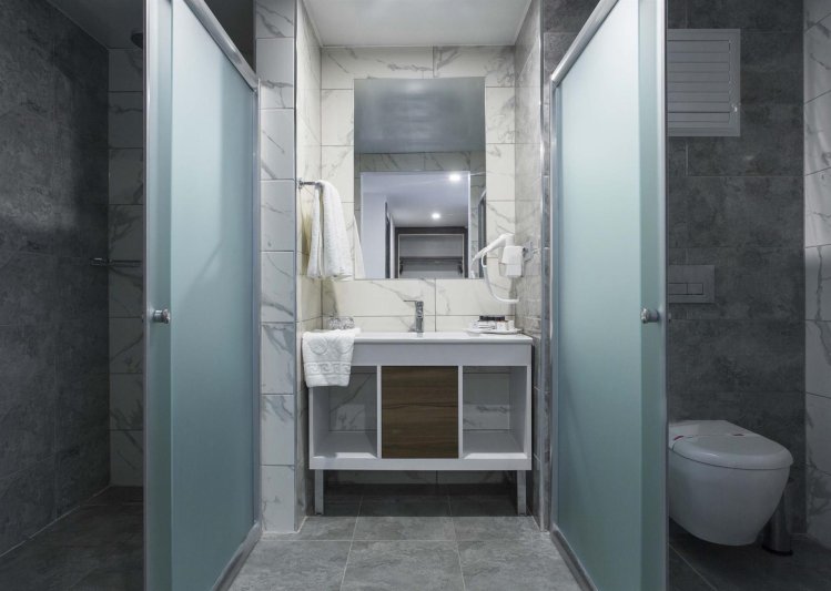 Family Room 2 Bedrooms