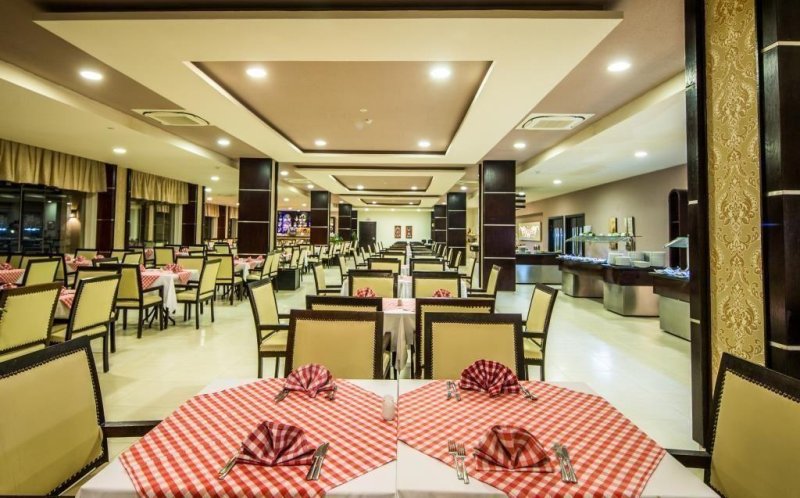 Hurghada utazás El Karma Aqua Beach Resort