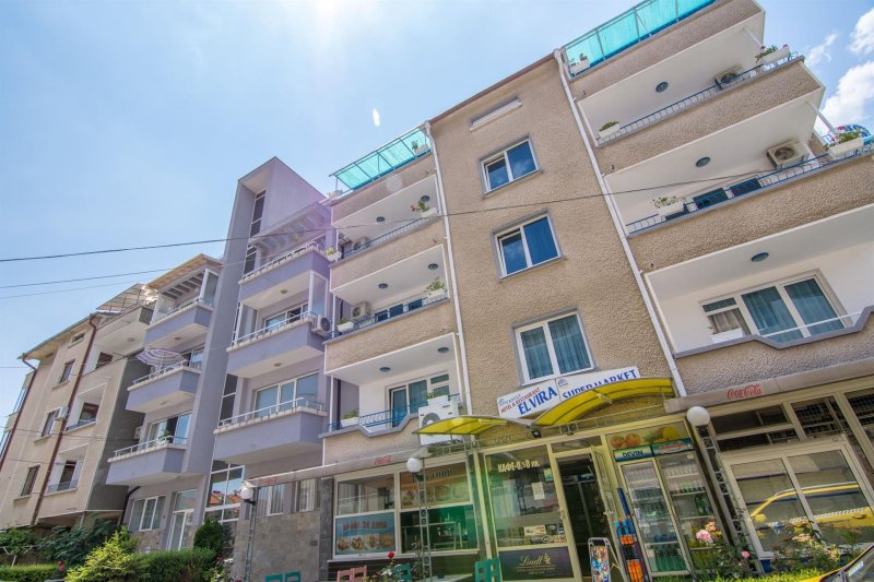 Napospart utazás Elvira