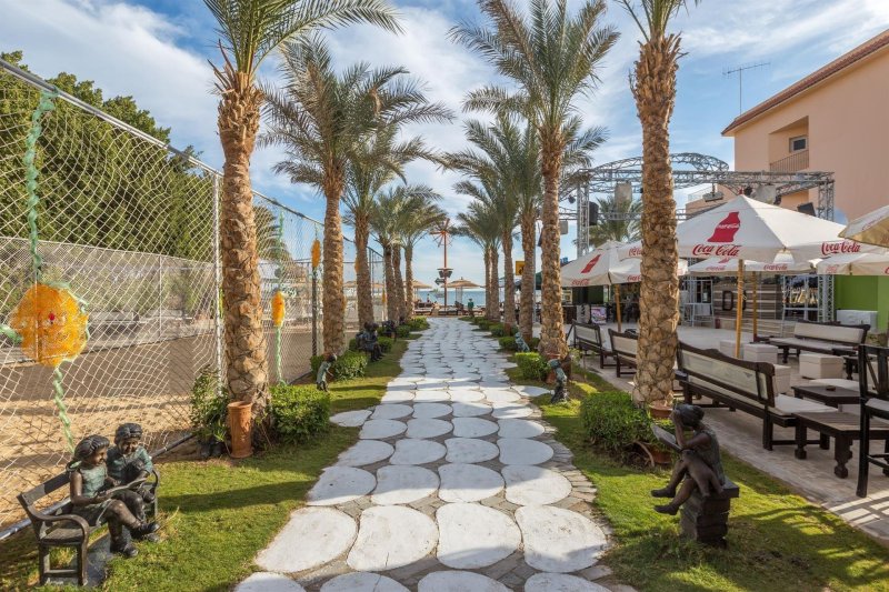 Hurghada utazás Elysees Hotel Hurghada