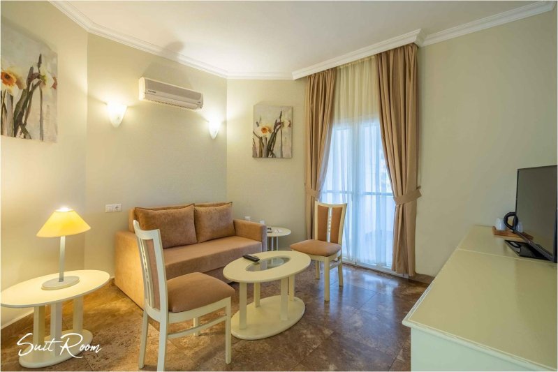 Suite Room