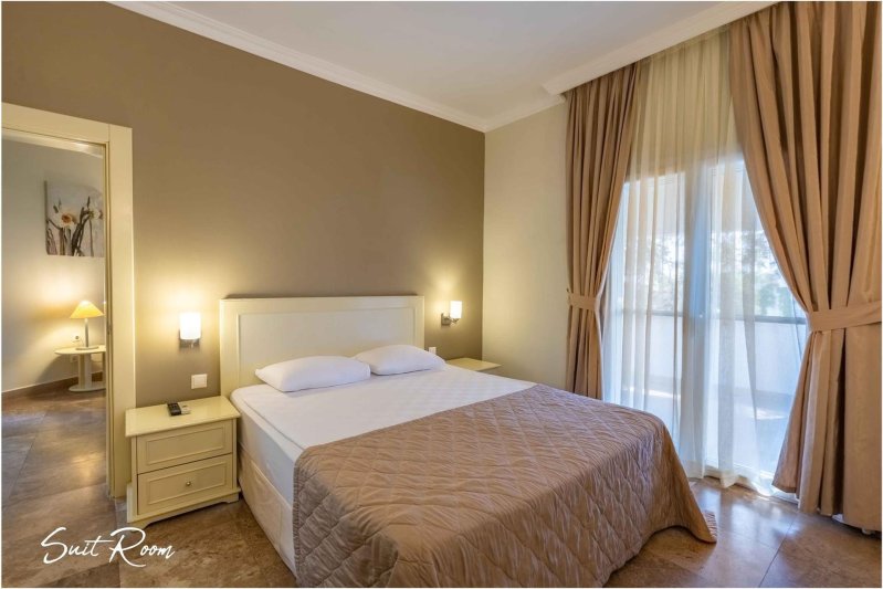 Suite Room