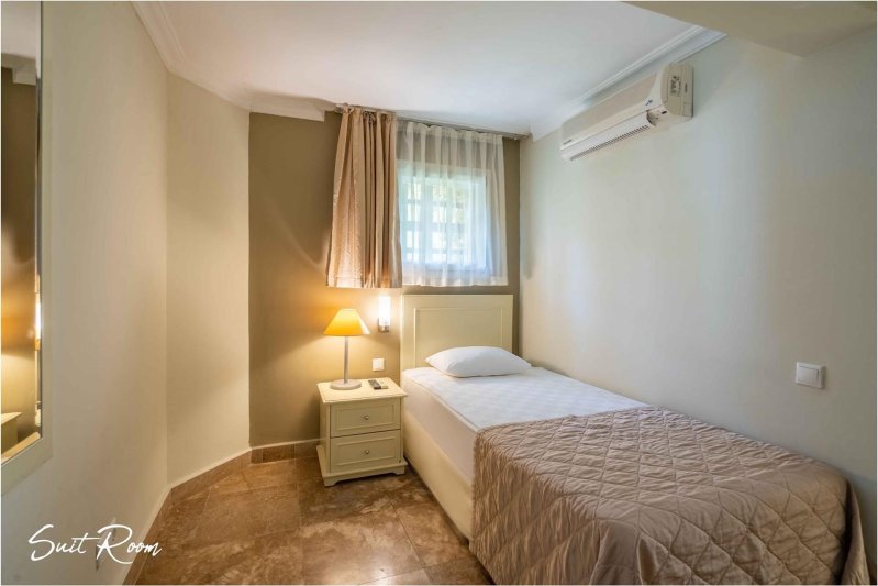 Suite Room