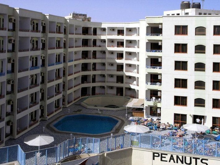 Hurghada utazás Empire Hotel