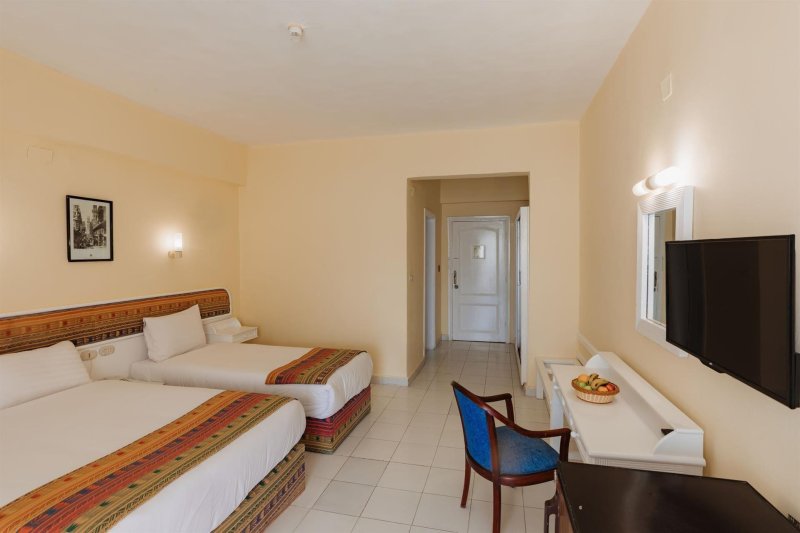 Standard Sea View Room