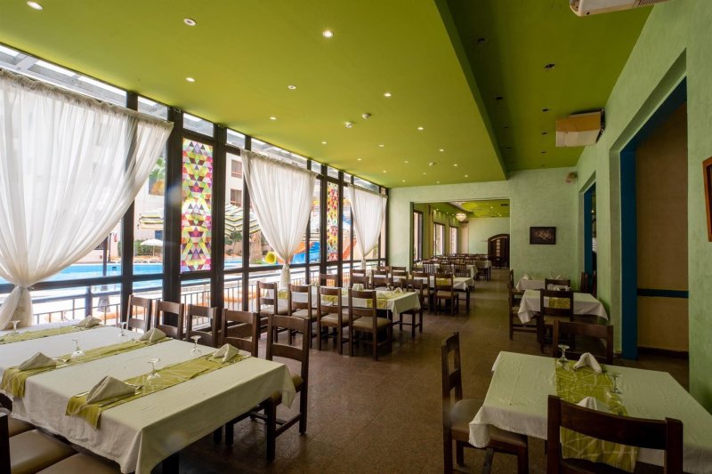 Hurghada utazás Empire Hotel