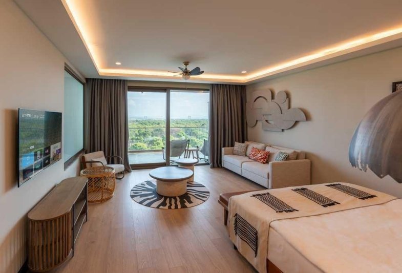 Superior Jacuzzi Forest View