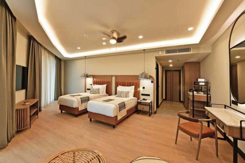 Family Corner Suite Sea View