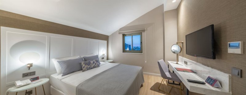 Family Room 2 Bedrooms