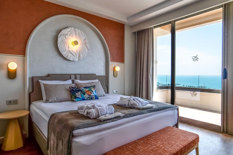 Standard Room Side Sea View