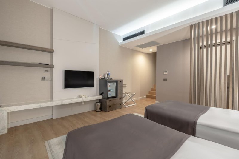 Dublex Family Garden Room