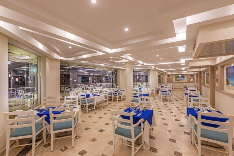 Marsa Alam utazás Fantazia Resort