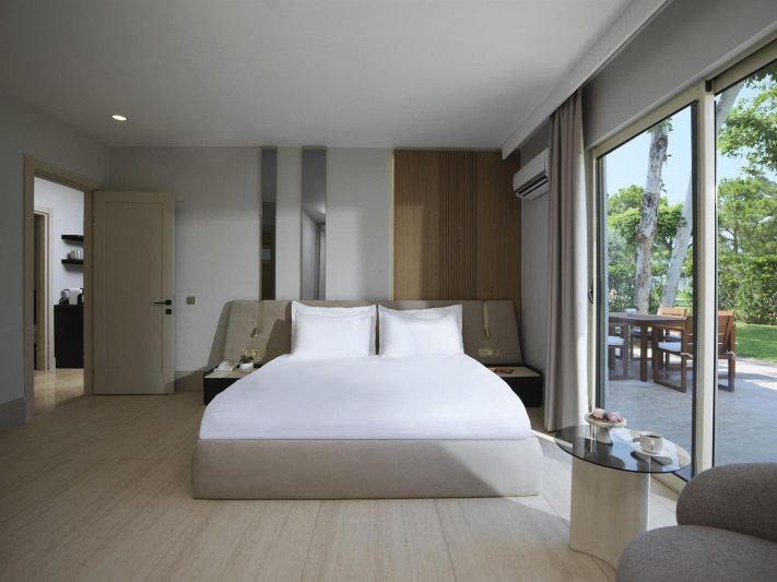 Aphel Villas 3 Br Pool Access