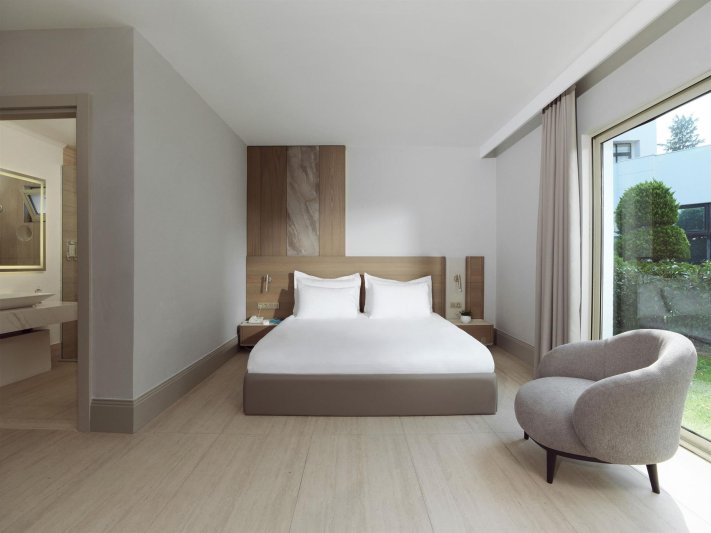 Aphel Villas 2 Br Pool Access