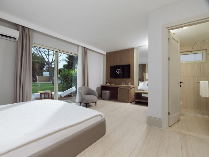 Aphel Villas 2 Br Pool Access