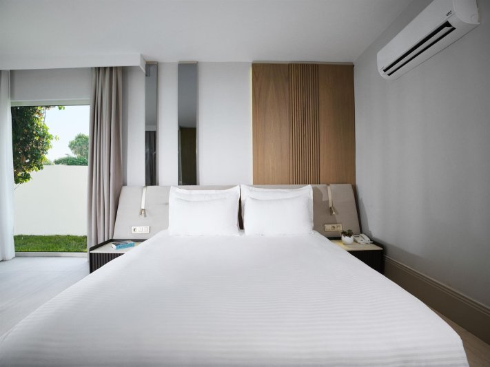 Aphel Prive Villas