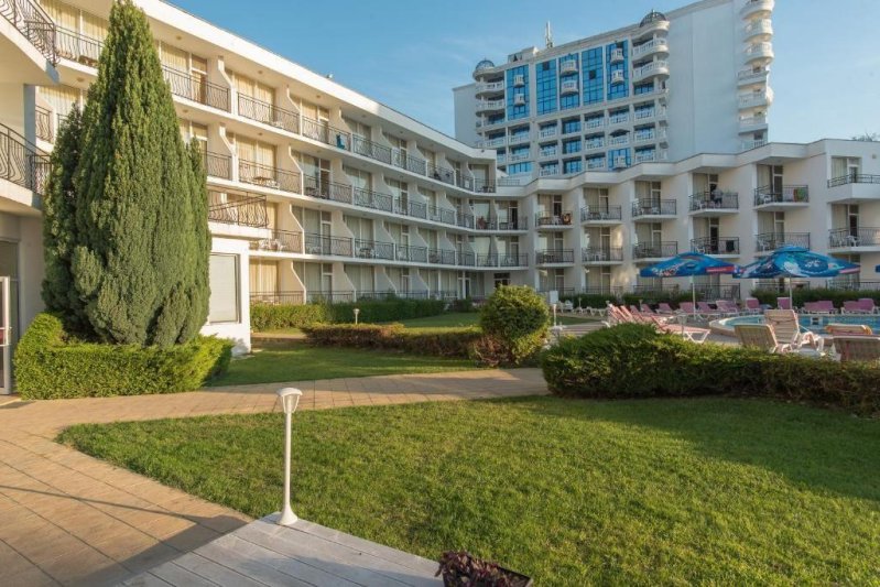 Flamingo Beach (ex. Avliga Beach) Napospart
