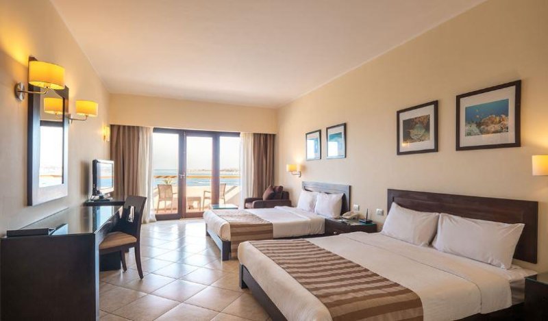 PREMIUM ROOM WEST BAY