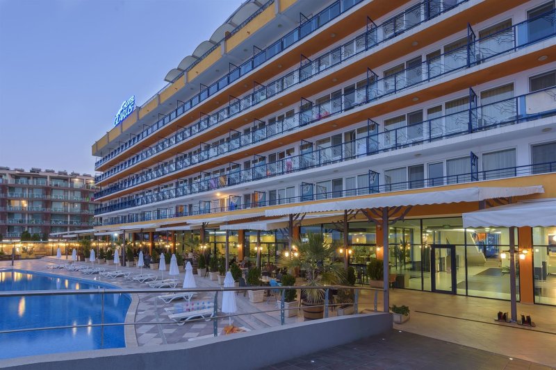 Glarus Sunny Beach Napospart