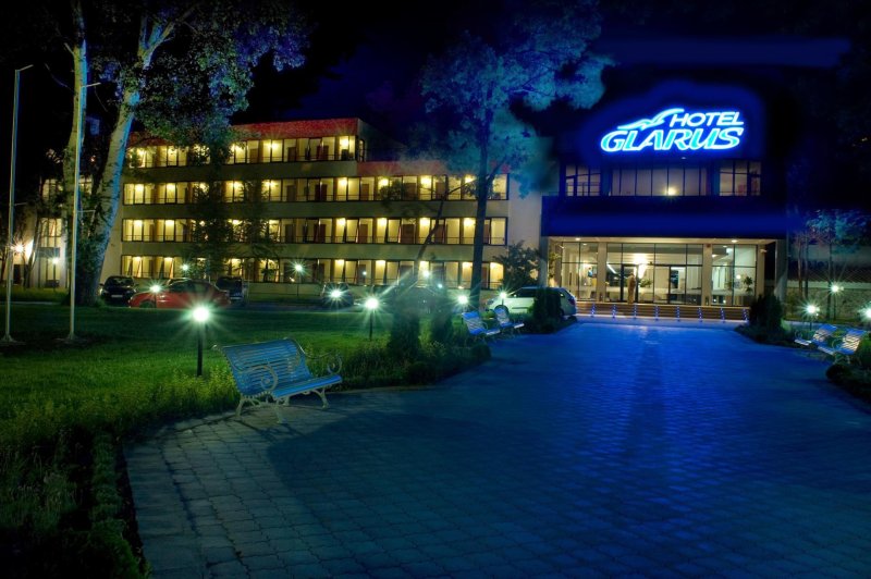 Napospart utazás Glarus Sunny Beach