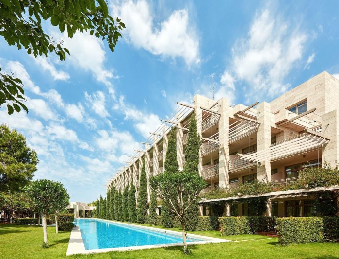 Superior Laguna Room