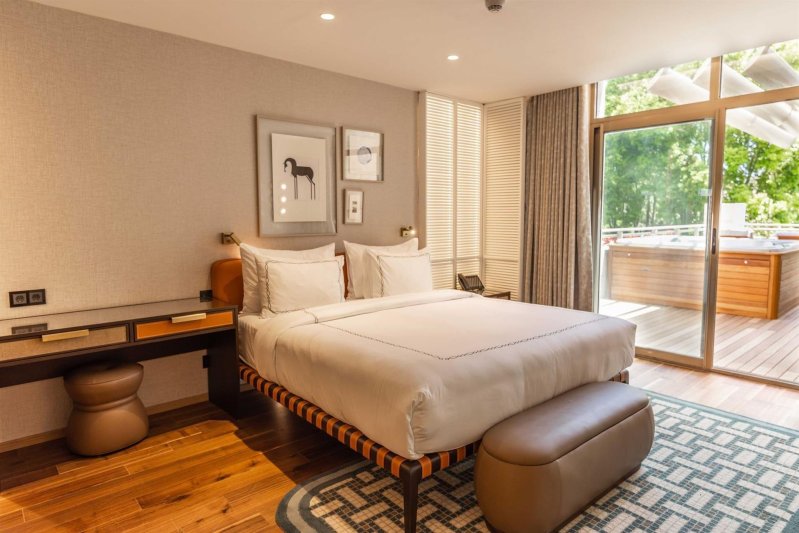 Suite Room