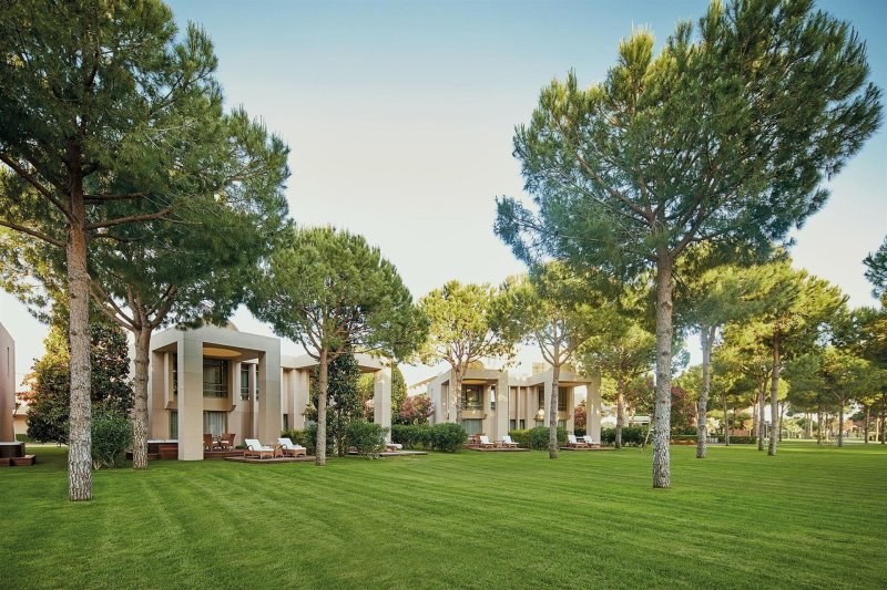 Villa Garden