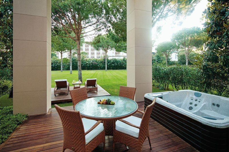Villa Garden