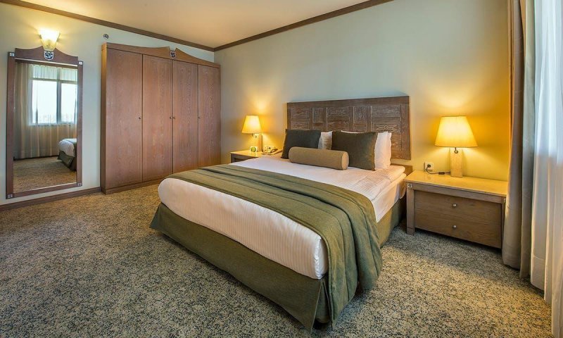 Suite Room