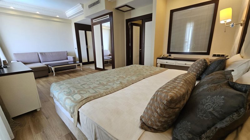 Suite Room