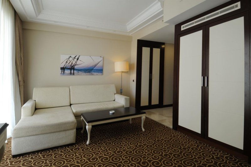 Suite Room