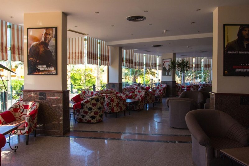 Hurghada utazás Golden Beach Resort