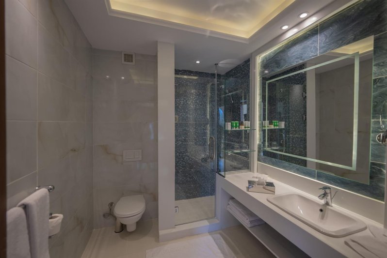 Premium Side Sea View Room