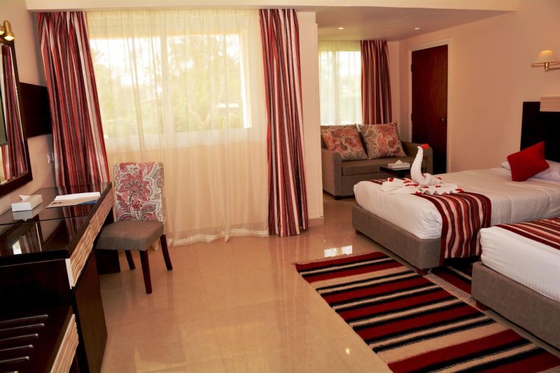 Family Room 2 Units