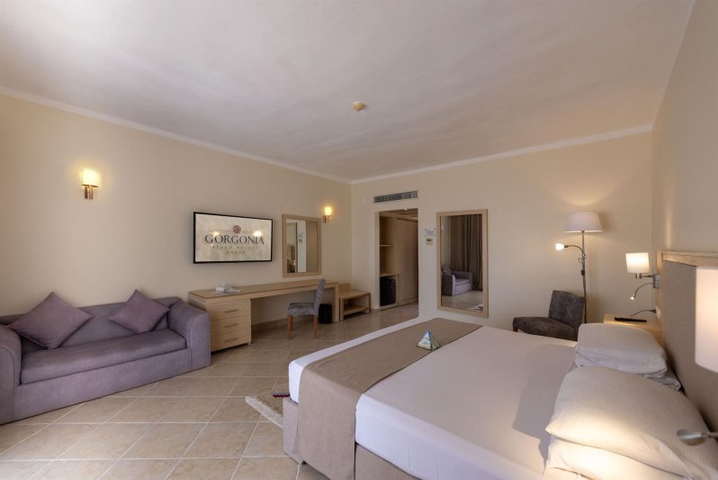 Standard Side Sea View Room