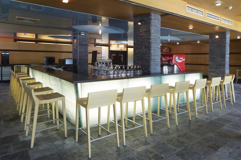 Napospart utazás Grand Hotel Nirvana