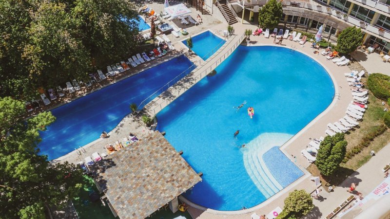 Grand Hotel Nirvana Napospart