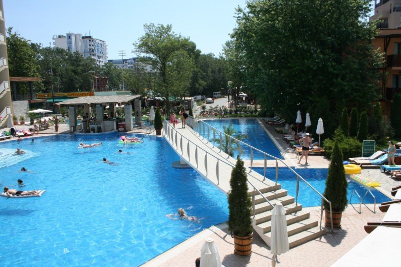 Grand Hotel Nirvana Napospart