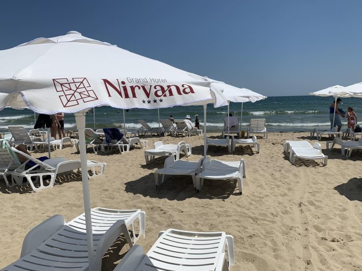 Grand Hotel Nirvana Napospart