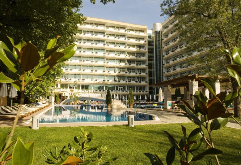 Grand Hotel Nirvana Napospart