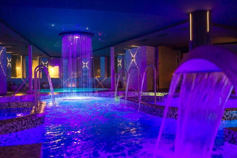 Napospart utazás Grand Hotel Sveti Vlas