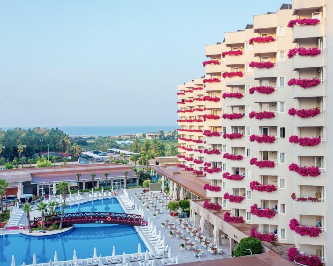 Grand Park Lara Antalya