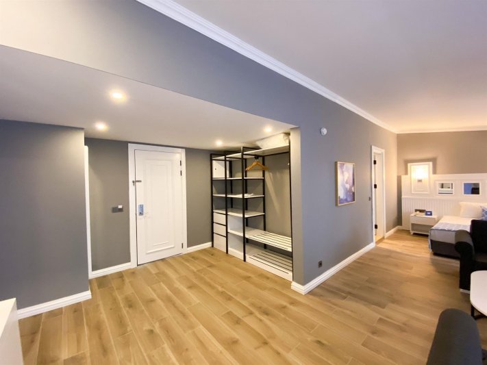 Suite Room