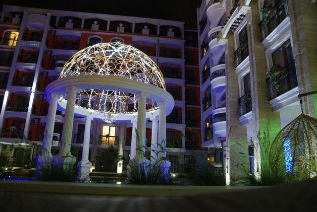 Napospart utazás Harmony Palace