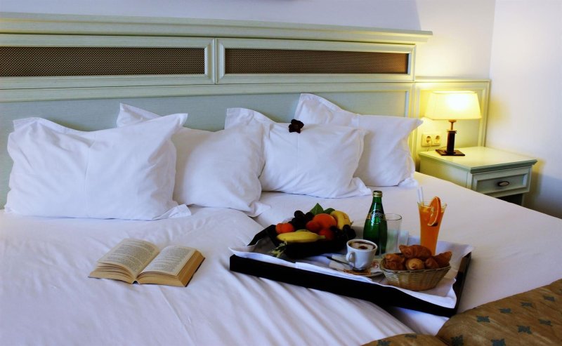 Napospart utazás Helena Park (ex. Royal Palace Helena Park)